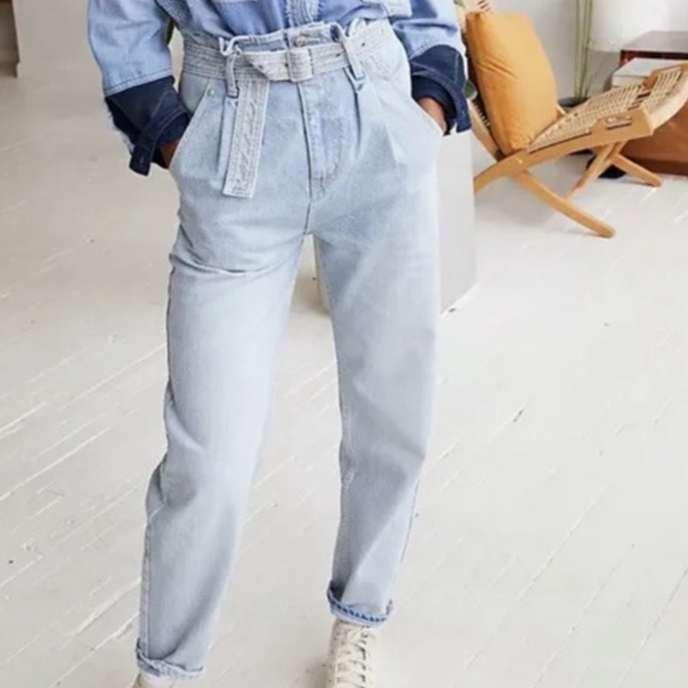 32. Free People Jeans | We The Free Sadie belt Paperbag Highrise Jeans size 24